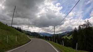 🚗 SmartTV 4К ➤ 🌄 Поездка через перевал Гурнигель и вокруг Гантришгебиета в Швейцарии! 🌄