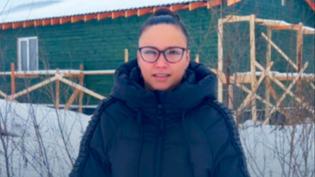 Продолжается строительство одноэтажного каркасного дома общей площадью 83 м2  в поселке Никольское.