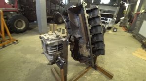 кантователь двигателя