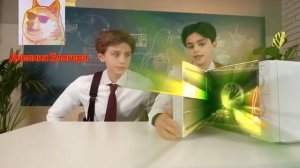 Смешное видео с маленьким Владом А4 и его другом🔥🤩🤭 Засмеялся=проиграл🤡