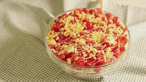 Салат "Красный Бриллиант" Из таких банальных продуктов такой Шедевр получился !