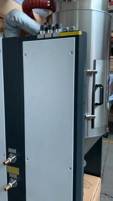 Сушилка для полимеров с влагопоглощением SHINI SCD-120U/80H смотреть онлайн