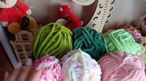 извязываю остатки пряжи. мои новые покупочки.