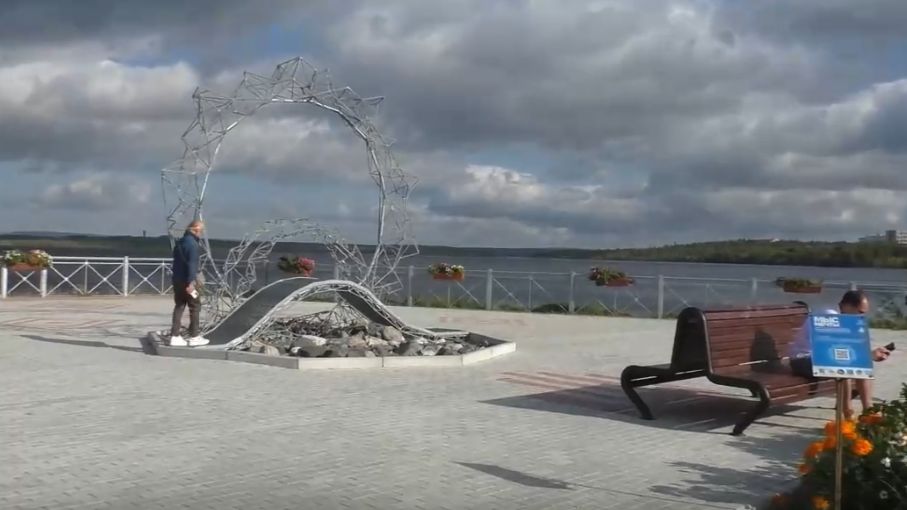 Мончегорск. Вторая прогулка с супругой по городу. 10.09.23.