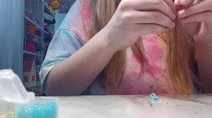 колечко из бисера с крестиками и овалами?