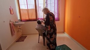 Светлана об индийских врачах! Это невероятно! СПА салон на дому, красимся, стрижемся. Готовлю суп.