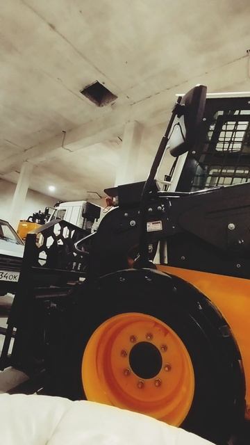 #спецтехника#минипогрузчик#разгрузкапогрузка