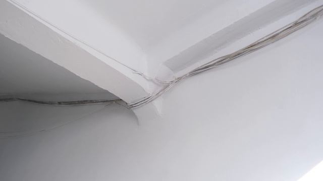 УКЖХ Октябрьского района / А пар идет, а пар идет, А СГК чего-то ждет... (ул. Никитина 70)