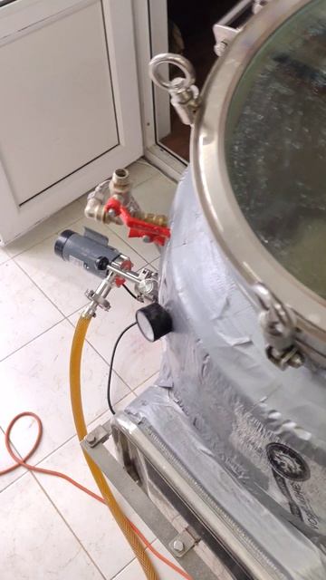 Скоро на канале, Вишневое наслаждение.
