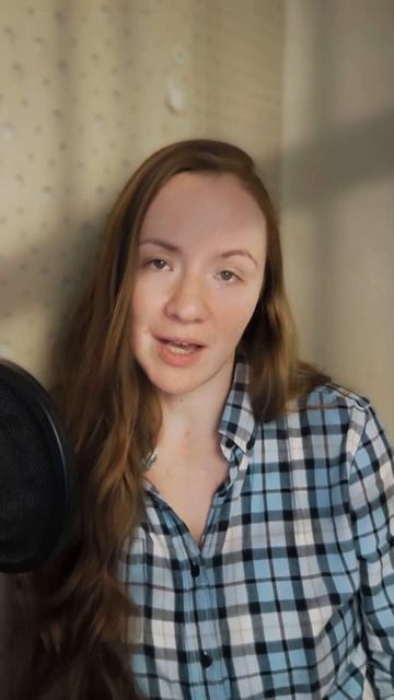 Есть горячая вода (Любовь Лерокс) исполняет Антонина Лазаревская