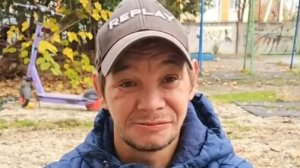 ЧТО ЕДЯТ С ПОМОЙКИ АЛЕУТЫ/ВЕЧЕРНИЙ ОБХОД ПО АДЛЕРУ #бомжи #бездомные #катясочи #сочи #алеуты #топ