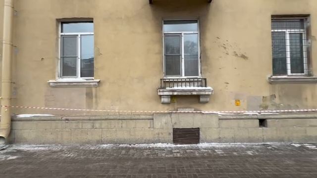 Среднеохтинский 37
