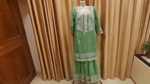 Индия какую вы не видели/Вот это соседи . Приезжают не только из других районов, но и со столицы.