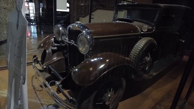 Славчик USA/Былое Величие опустевшего города. Разруха и забвение.