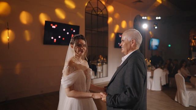 Танец невесты с папой// Ведущий Владимир Сапфиров