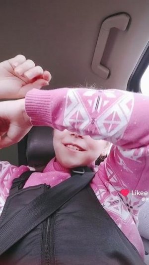 Я попробовала станцевать этот тренд в дороге 🤭