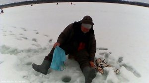 Рыбалка 1 марта(продолжение).