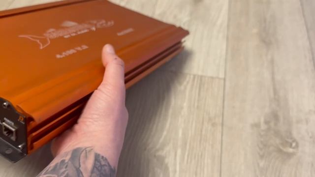 Усилитель от DL Audio Barracuda 4.100 V.2 в Hyundai Solaris