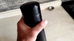 замена батарейки в крышке термоса с датчиком температуры