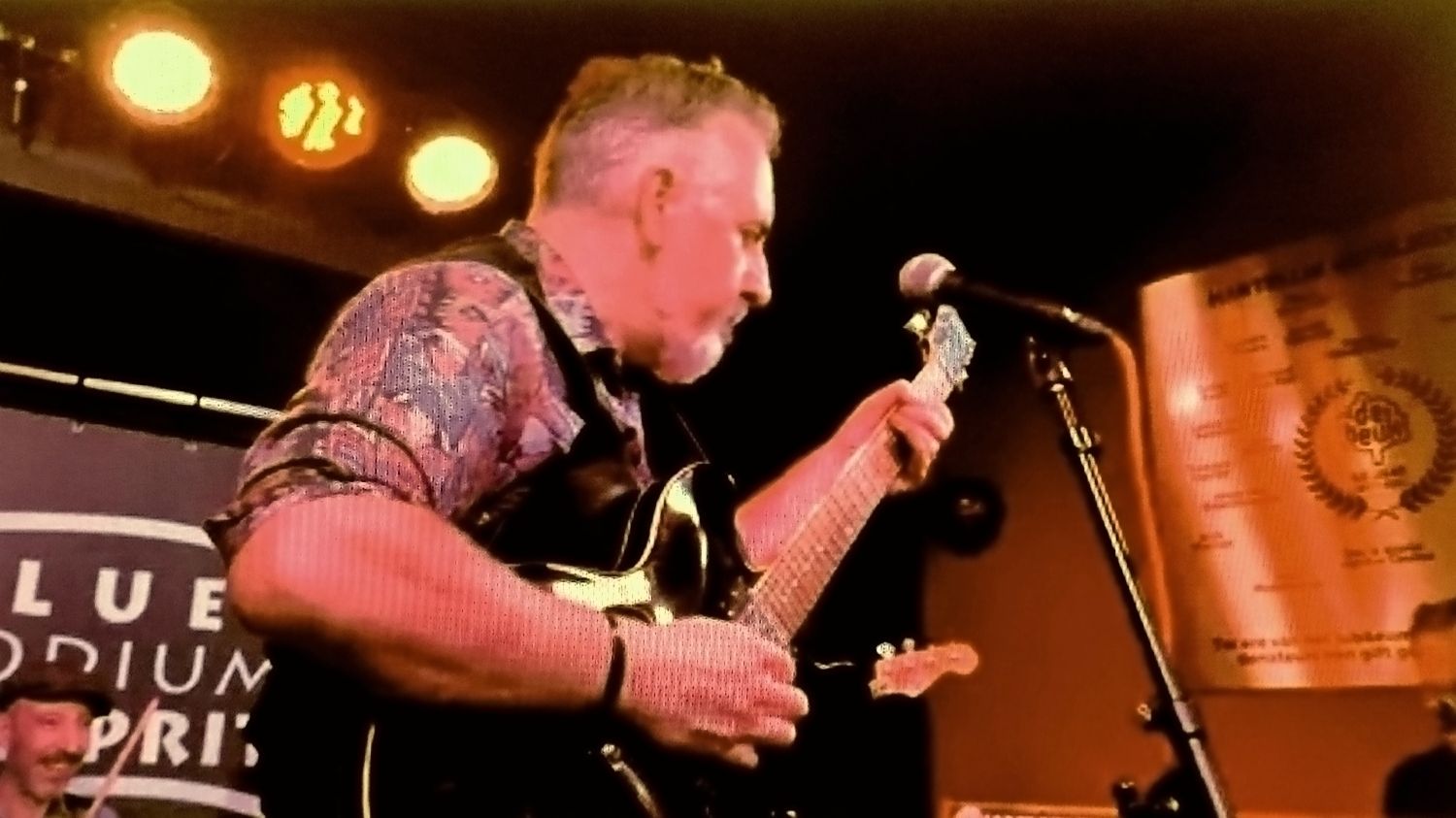 Robbert Fossen Band - Did Somebody Make A Fool Outta You