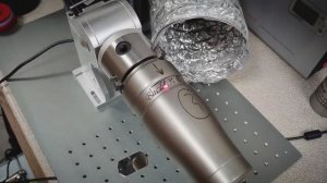 Лазерная гравировка термоса - Чёрная контрастная легко - jpt30lp