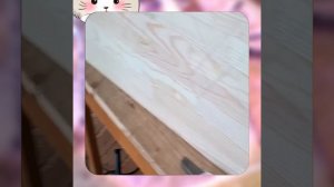 1000049740.mp4 (Собака наблюдает за устройством лестницы на 2-ой этаж в доме А-фрейм)