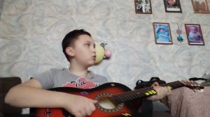 4 песни на 1 струне