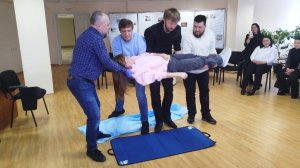 Более полумиллиона югорчан планируют обучить навыкам оказания первой помощи