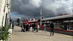 Встречаю поезд в Сочи/ Накупила янтаря/ Море
