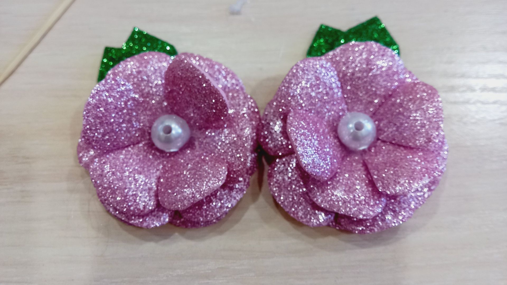 Чудесный розовый цветочек из фоамирана. МК цветок своими руками