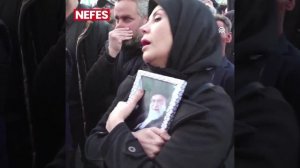 Хаменеи для Иранцев был Верховным руководителем (рахбар)