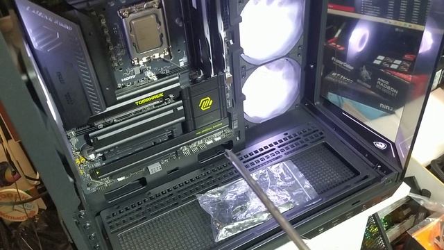 MSI MAG Pano 100R PZ и Geometric Future Model 5. Про странную фильтрацию и экономию. Сравнение Обзор