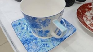 Рубрика "прогулка "Бывает  посуда сервизная,я вам покажу