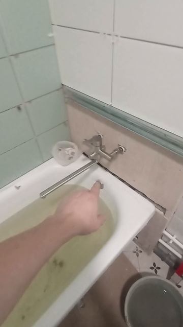 Реальный кейс: установка акриловой ванны с последующей облицовкой плиткой.