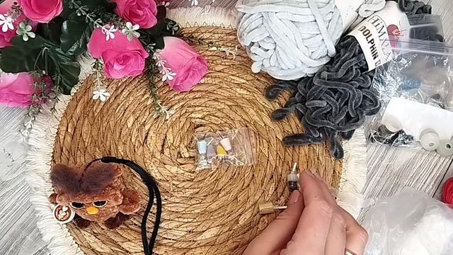 Вяжу в игре 4ч😊 +1 готовый заказ🎉☺