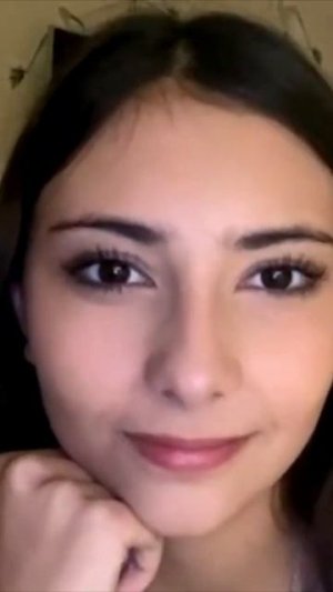 Такой игры на гитаре она не ожидала услышать #shorts