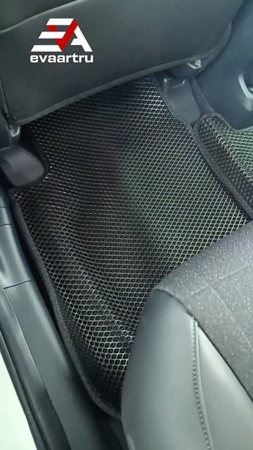 Комплект ковров на автомобиль: Honda Vezel, джип, 2 поколение. смотреть онлайн