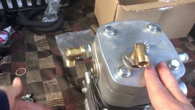 Видео замены старого 2-х цилиндрового компрессора на новый 1-цилиндровый компрессор АМ.3509015-05