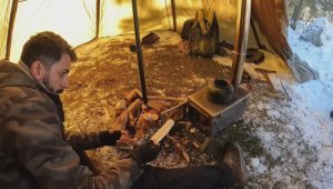 XAKAN _  Зимний кемпинг. С собакой. В палатке. .  -13°