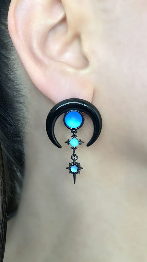 Длинные серьги‑гвоздики "Созвездие и месяц" от StarfallShop