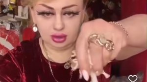 Ирина Костылёва. Поломалась у неё плита - ваши проблемы, срочно скиньтесь