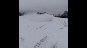 прикольно на квадроциклах.mp4