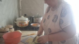 Готовлю обед. Управляюсь по хозяйству. Жизнь в Деревне.2.03.26