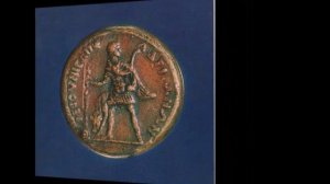 Античный и средневековый костюм на монетах