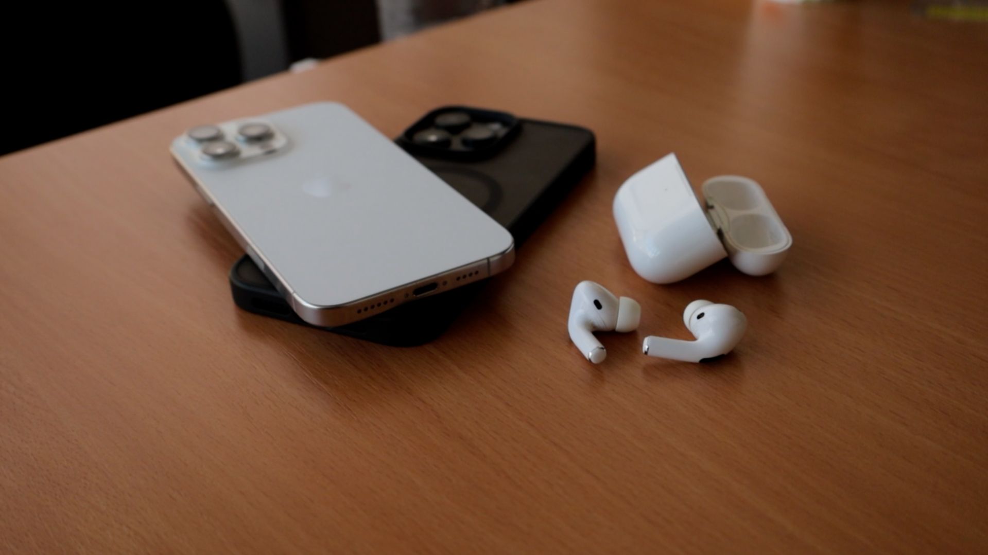 НЕСОВЕРШЕННОЛЕТНЯЯ ВОРОВКА