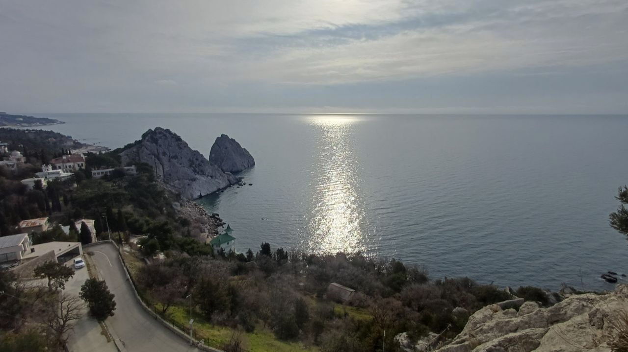 Горная школа Клуба 7  Вершин в Крыму уже встретила весну. Это лучшее место для тренировок!