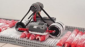 Строим автомобиль LEGO, преодолевающий катящиеся препятствия