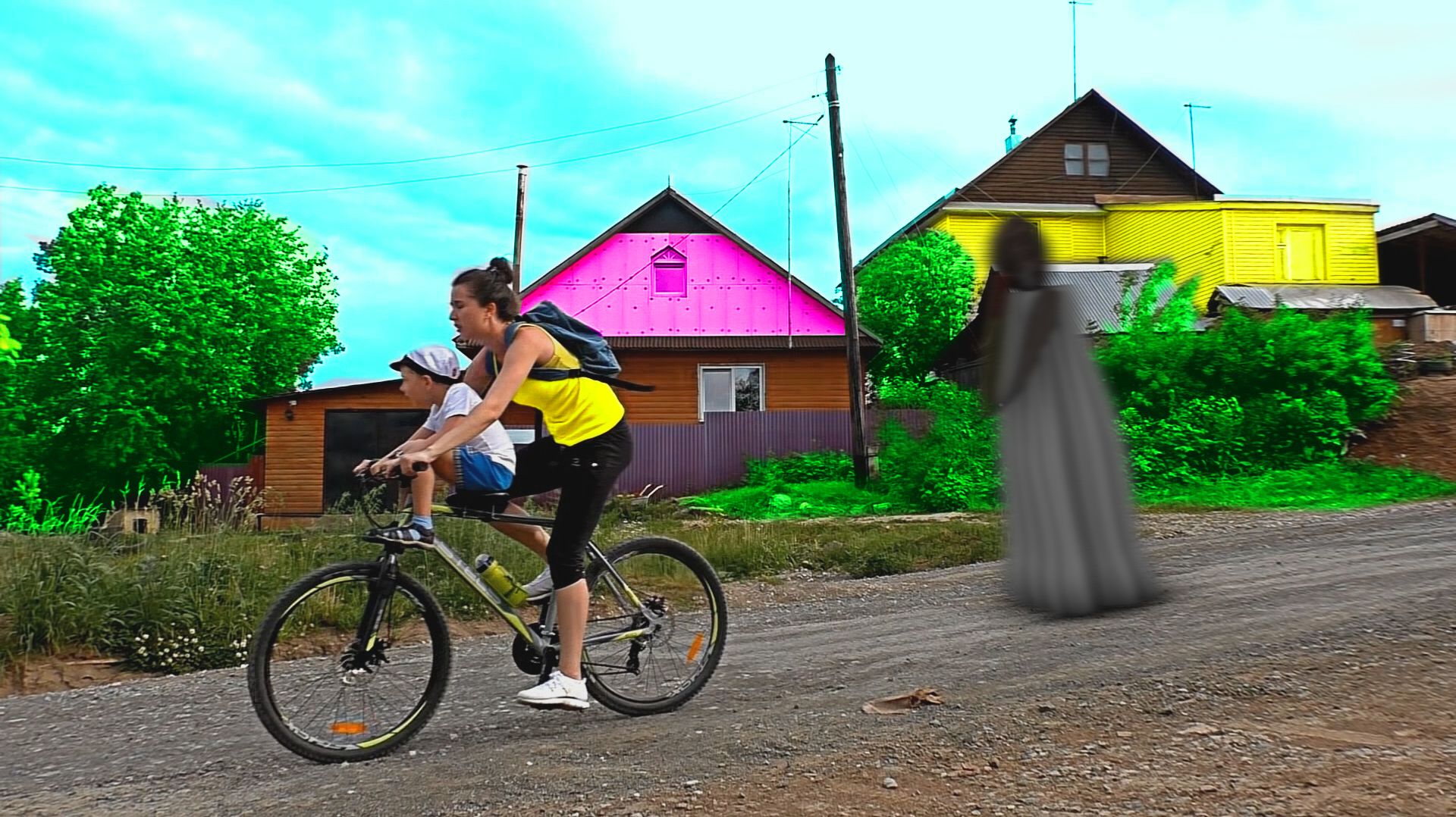 ПРЕСЛЕДУЕМ БАБУЛЮ ГРЕННИ В РЕАЛЬНОЙ ЖИЗНИ! МУЛЬТИК ПРО ХЕЛПИКА! РОМА И ХЕЛПИК 27 СЕРИЯ