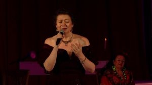 Под лаской плюшевого пледа, исполняет Юлия Магдеева