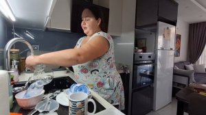 ВСЁ ОСМЫСЛИЛА И НАГЛО РЕШИЛА ДЕЙСТВОВАТЬ ВСЕГДА ТОЛЬКО В СВОЮ ПОЛЬЗУ